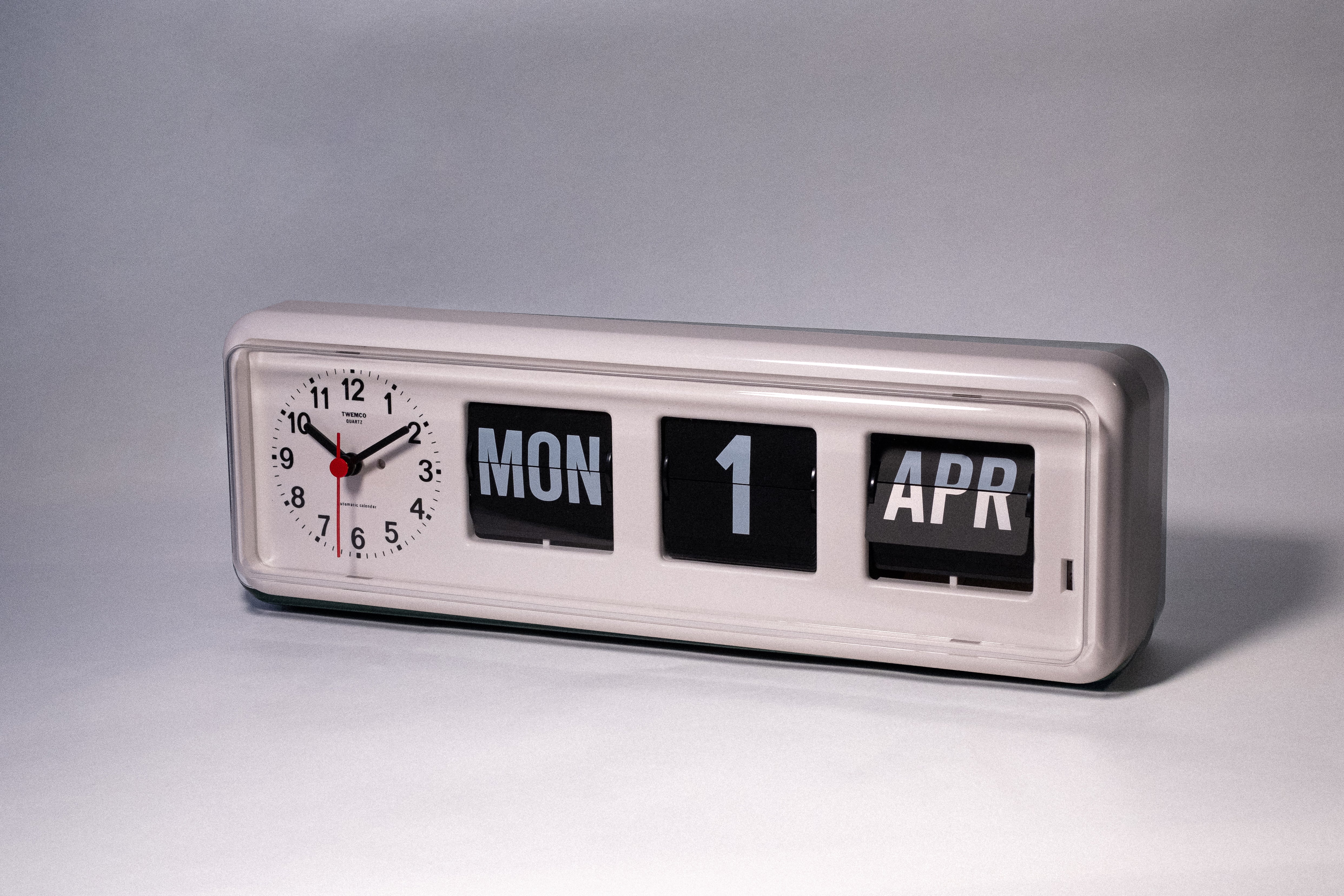 TWEMCO® Flip Clock BQ-38