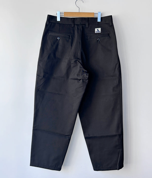 DESCENDANT/DC-3 ORGANIC COTTON TWILL TROUSERS (BLACK)