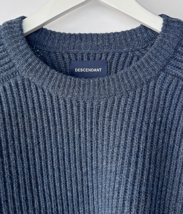 DESCENDANT/CLAM CREW NECK KNIT (NAVY)