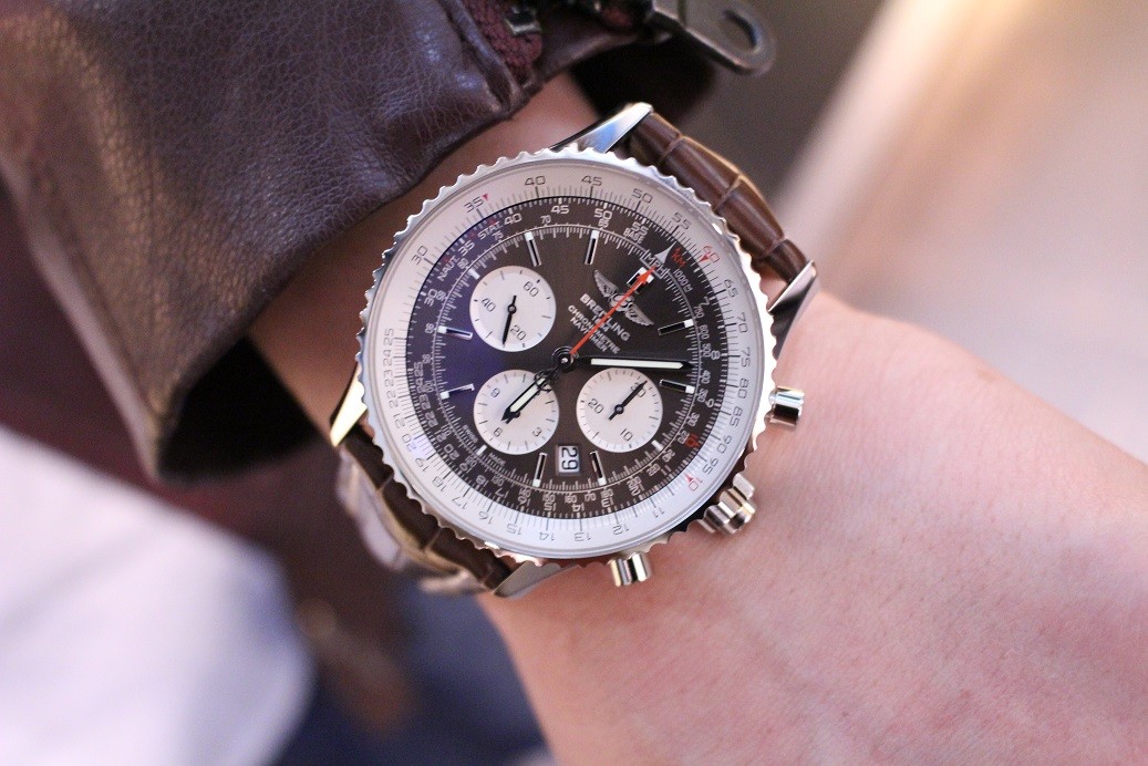 BREITLINGを学ぶ vol.6 –レザーベルトの勧め– - THREEC | ウブロ