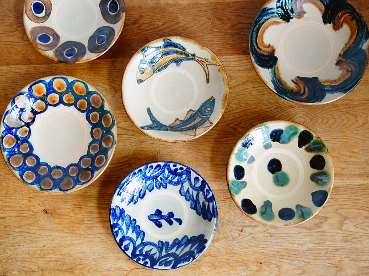 やちむん工房 田村窯8寸・7寸皿（主菜皿） | うつわと灯り threetone