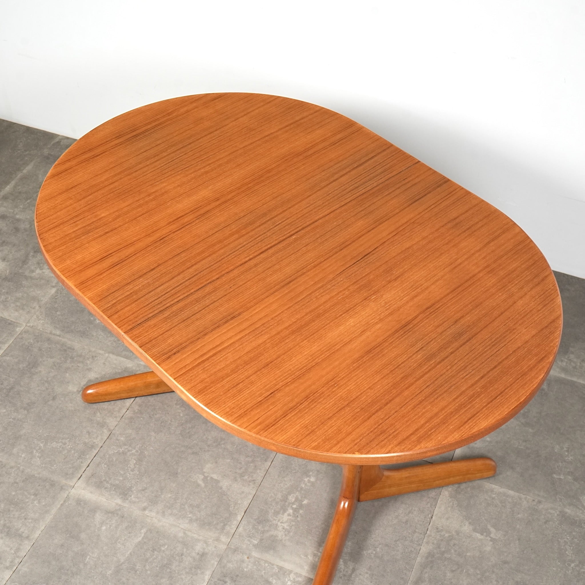 デンマークヴィンテージ ダイニングテーブル – TIME HYPE