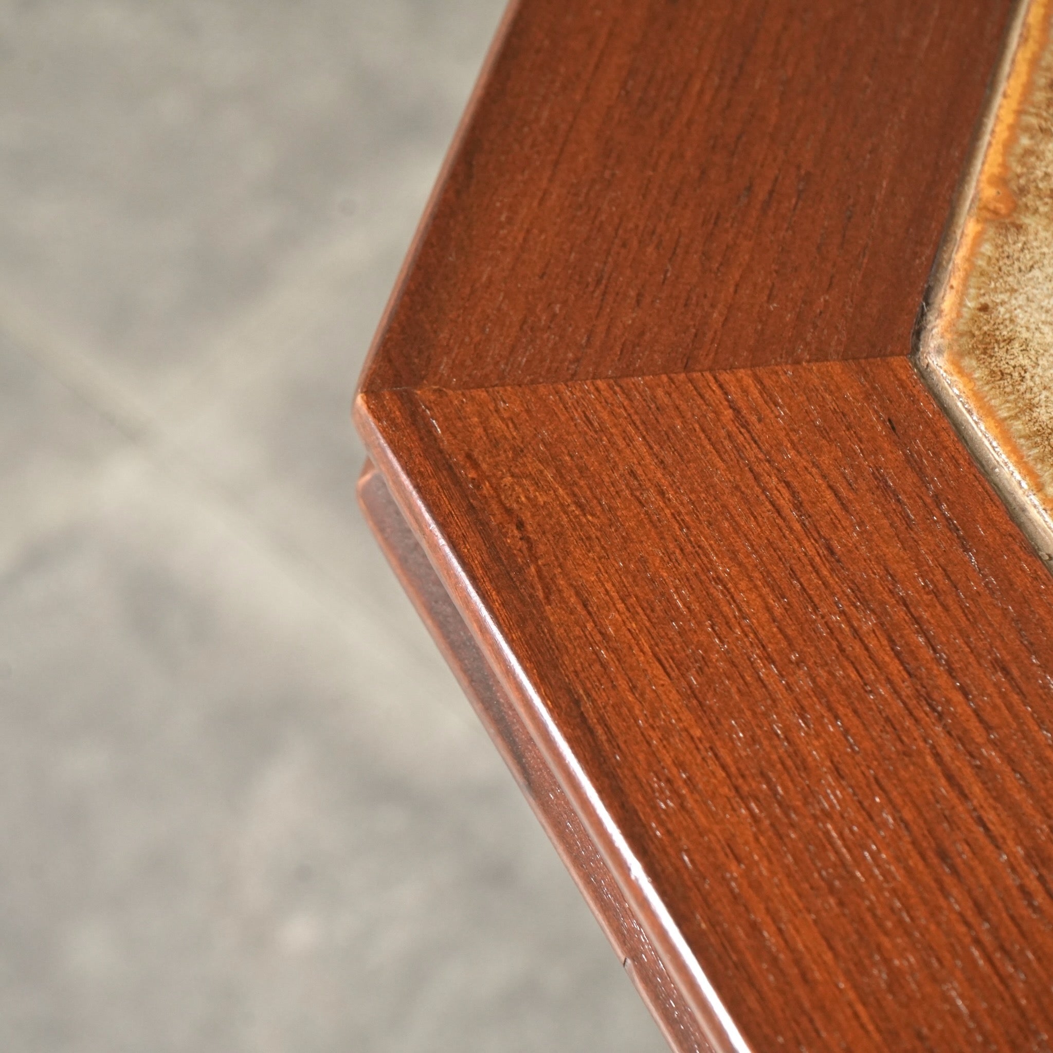 G-PLAN】タイルトップ ローテーブル – TIME HYPE