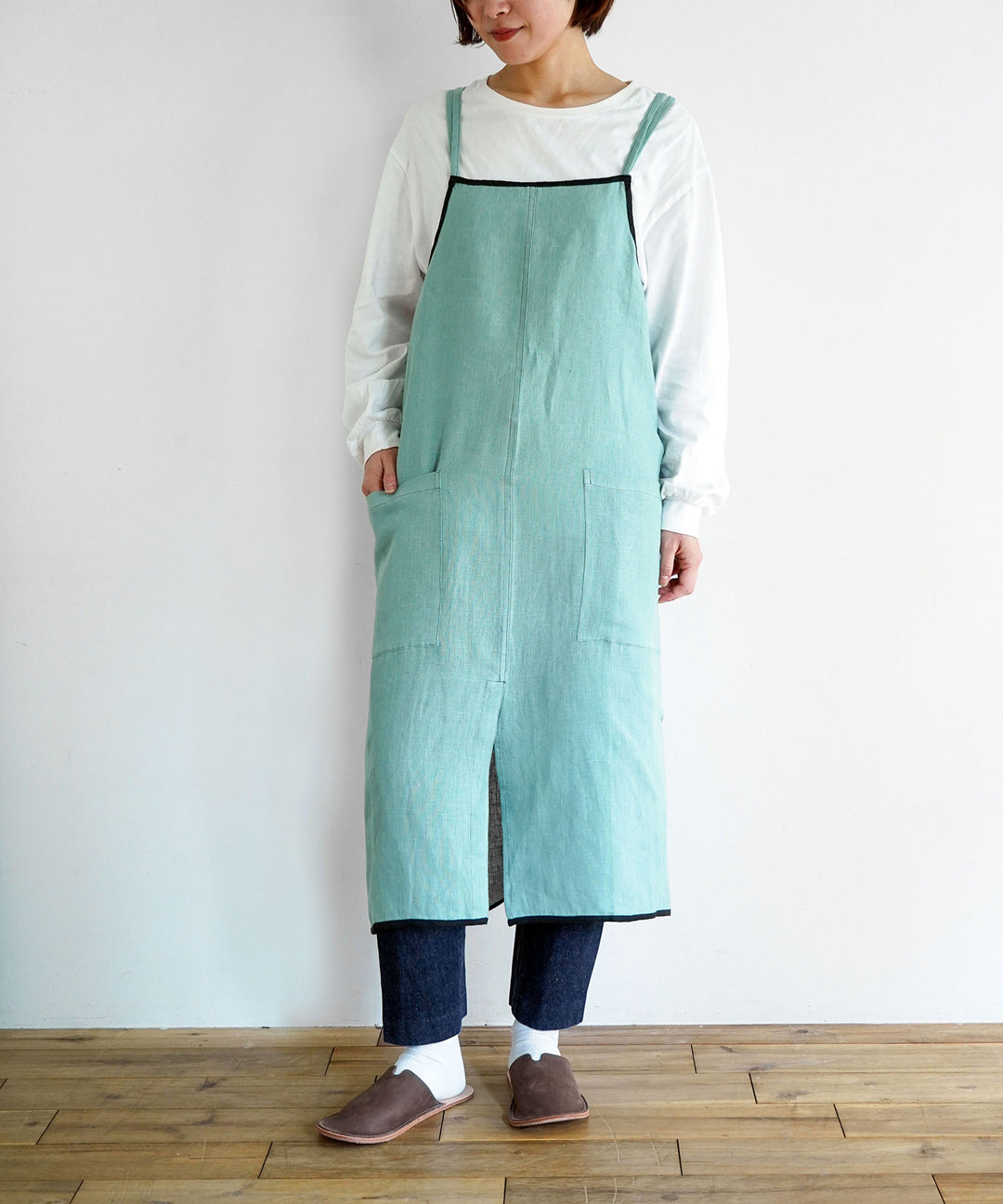 Sankara. リネンエプロン | 上質なリネンで快適なキッチンライフ