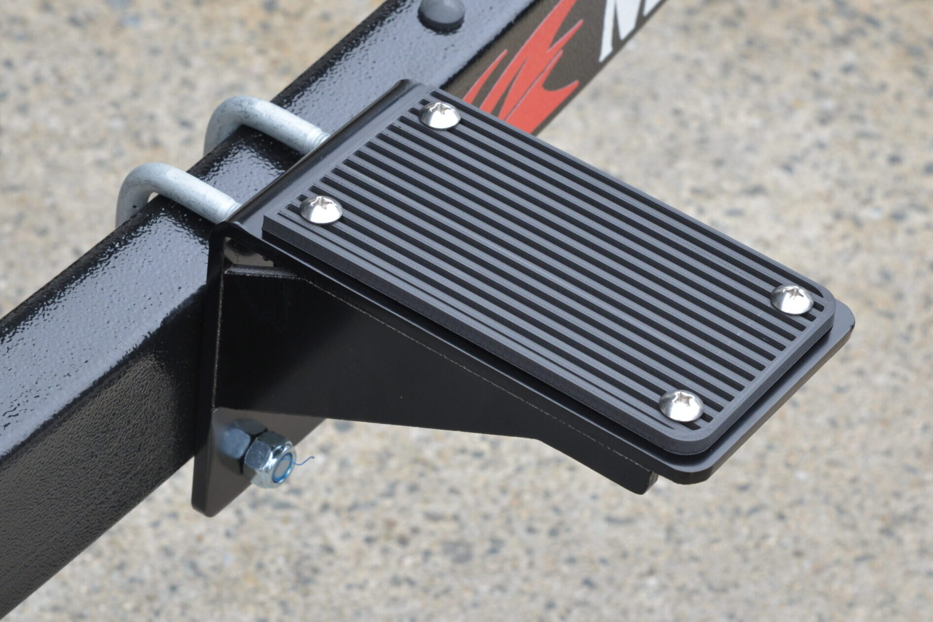 各種部品 - タイトジャパン：ヒッチメンバー/カーゴトレーラー/ボート