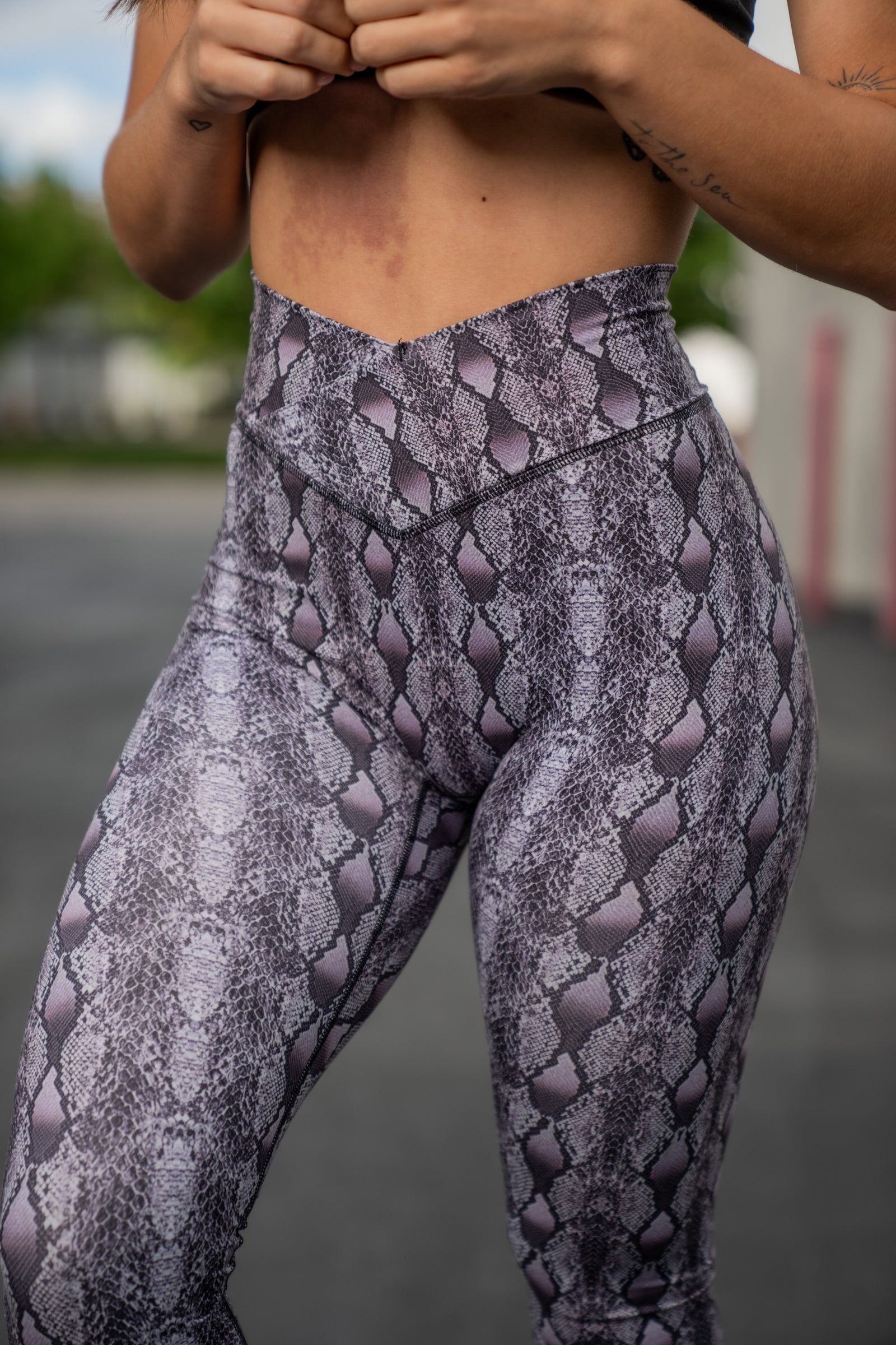 Effortless Vortex Classic Leggings - Purple Python – Til You Collapse