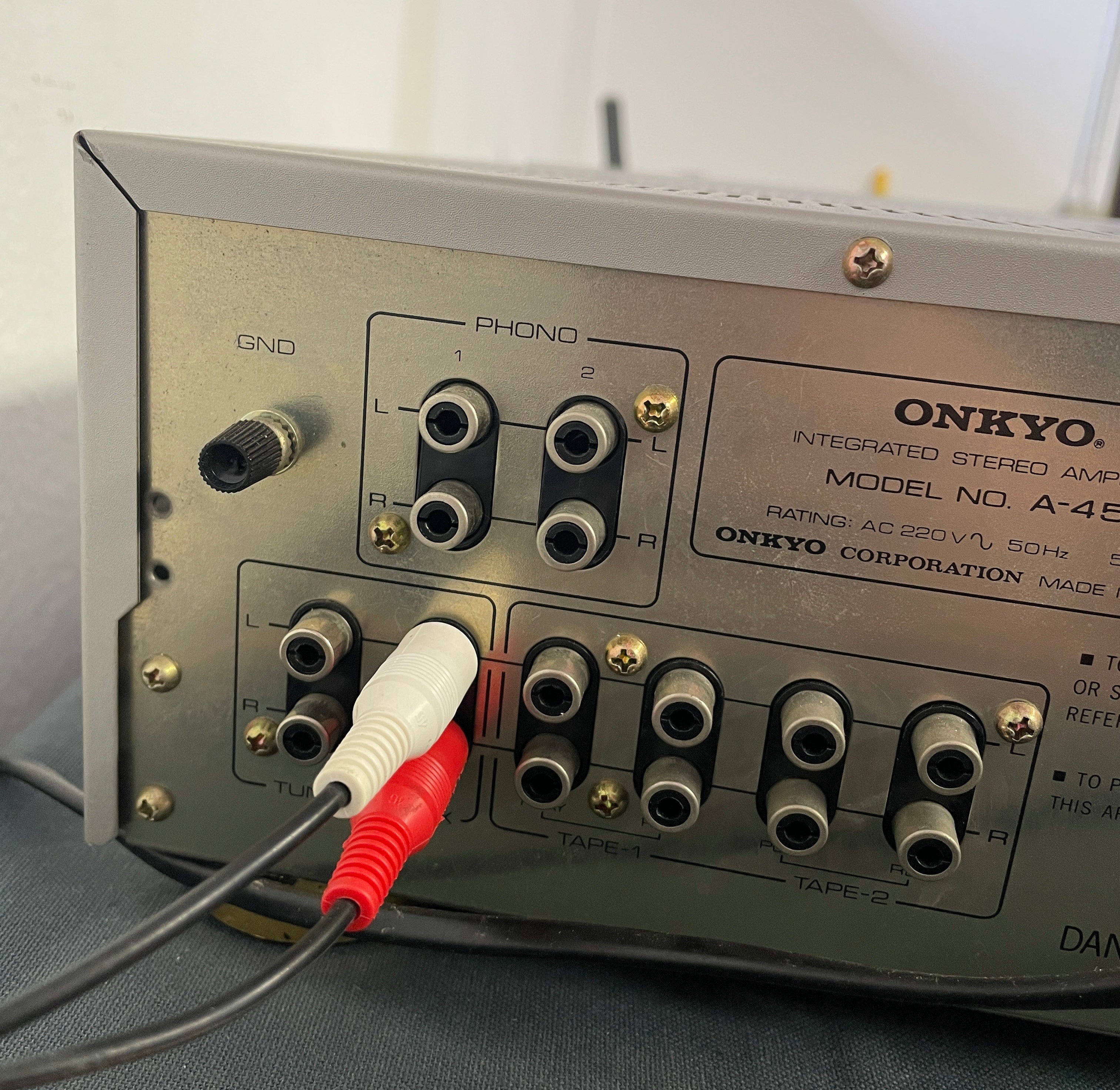 1981-1983 Onkyo Super Servo Stereo Integrated Amplifier – Tondo