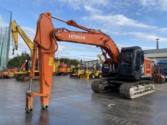 日立建機 ZX225USRK-5B ユンボ（油圧ショベル）0.7クラス～ 愛知県中古