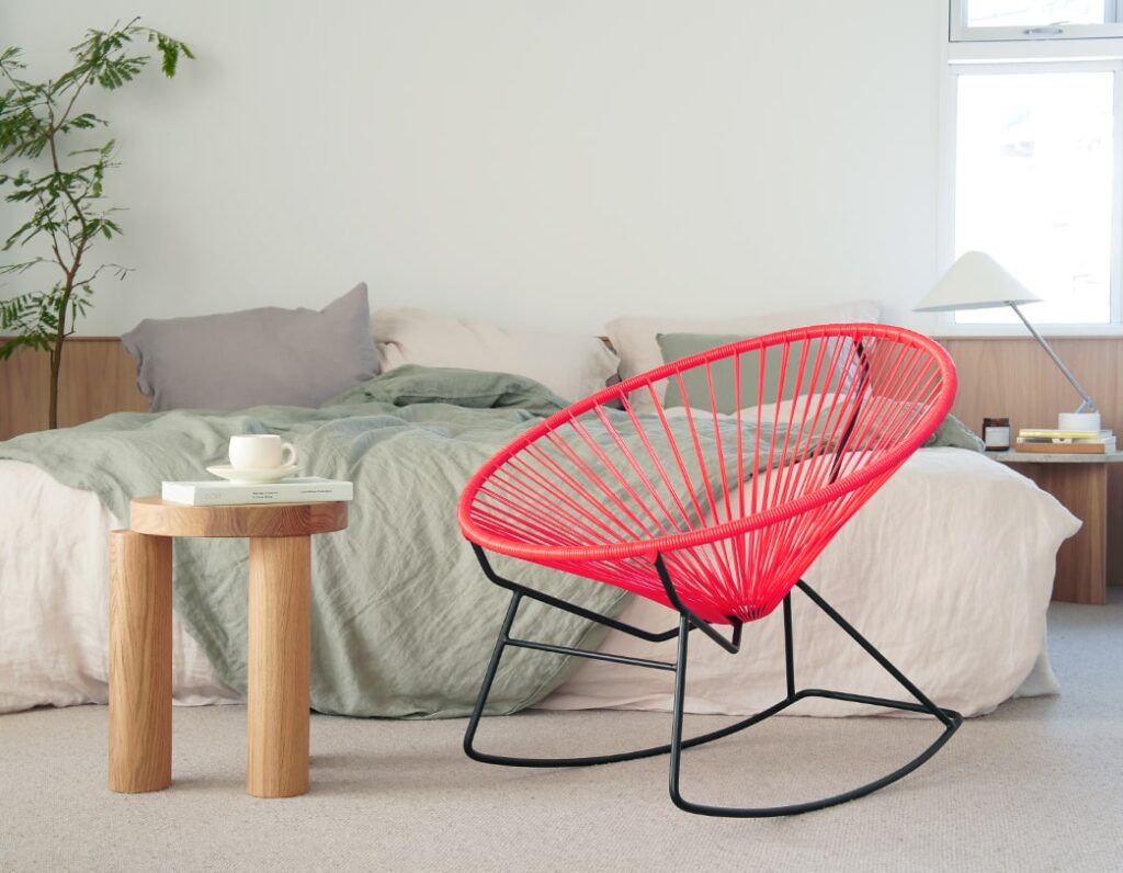 2022年限定カラーのアカプルコチェアで夏の準備を - METROCS Tokyo