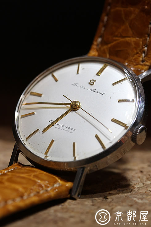 セイコー・Sマーベル 19石の赤機械を搭載した希少モデルが入荷しました