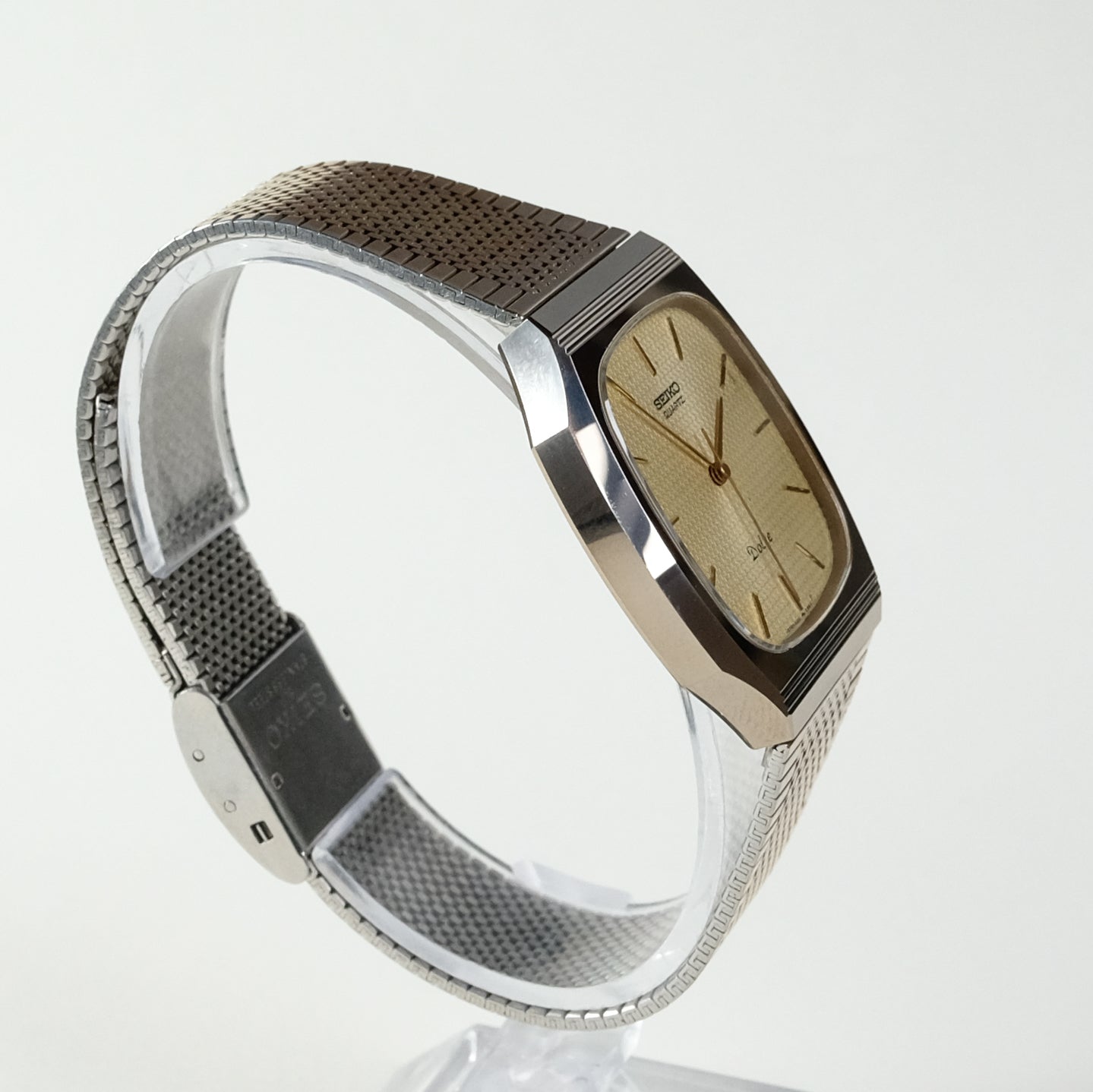 1981 Seiko Dolce 5931-5450 – TokeiMedic