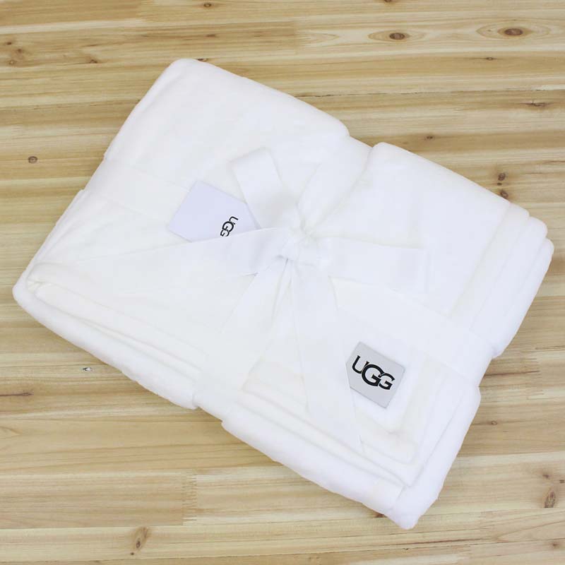 UGG アグ ダッフィールドスロー ブランケット – TopIsm