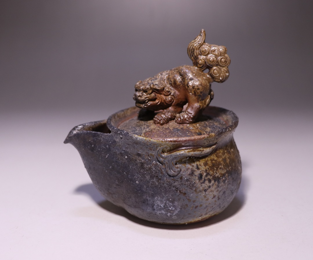 中原幸治 作 「備前獅子宝瓶」 ～備前焼専門卸小売店 川口陶楽苑～