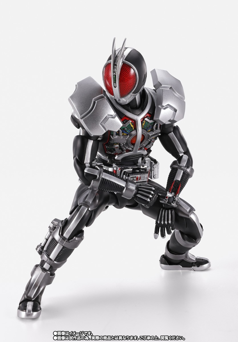 S.H.フィギュアーツ新作！仮面ライダーファイズ アクセルフォームが真