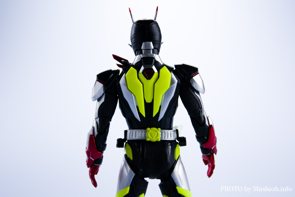 レビュー】S.H.Figuarts 仮面ライダーゼロツー