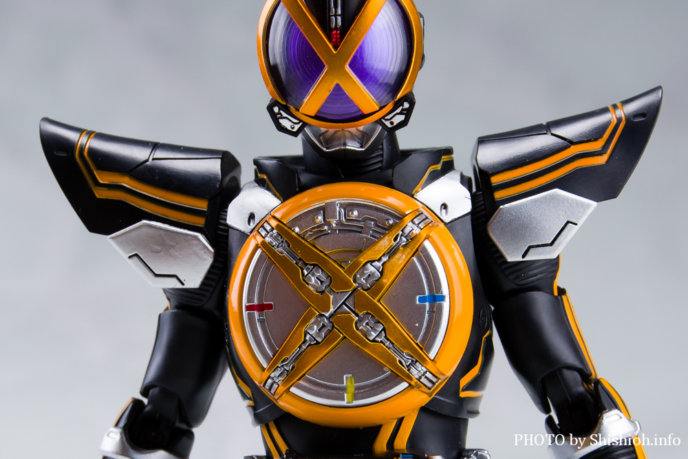 徹底レビュー】S.H.Figuarts（真骨彫製法） 仮面ライダーネクストカイザ