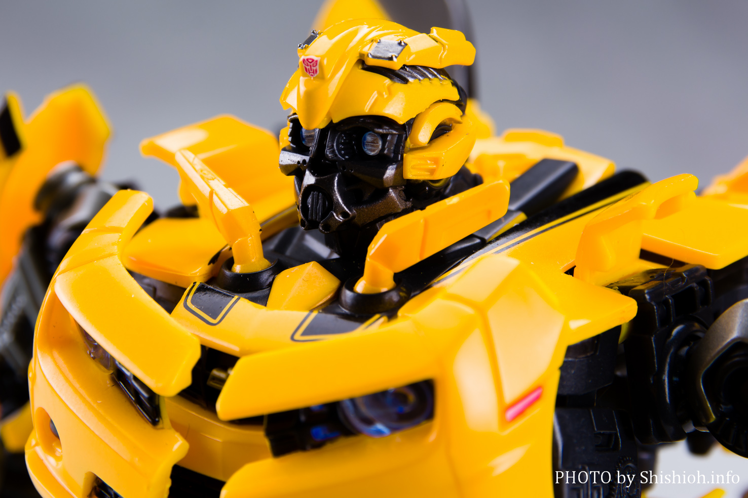 レビュー】トランスフォーマームービー MPM-3 バンブルビー