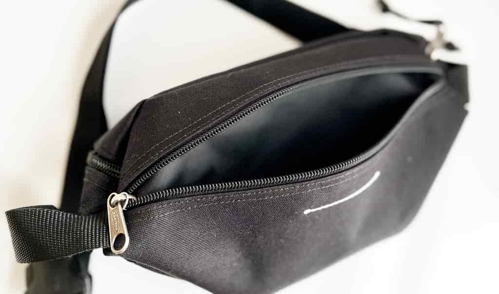 レビュー】MM6×EASTPAKコラボのボディバッグ【他MM6でおすすめのバッグも】