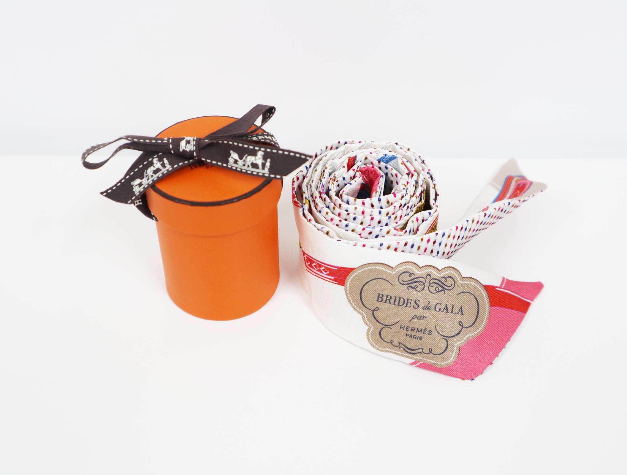 楽天市場】エルメス HERMES BRIDES de GALA ツイリー ロング スカーフ