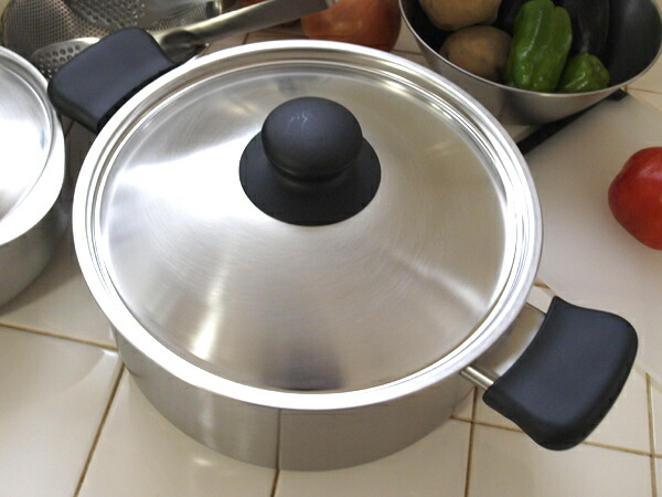 柳宗理 ステンレス アルミ3層鋼 浅型両手鍋 22cm つや消し (鍋) 価格