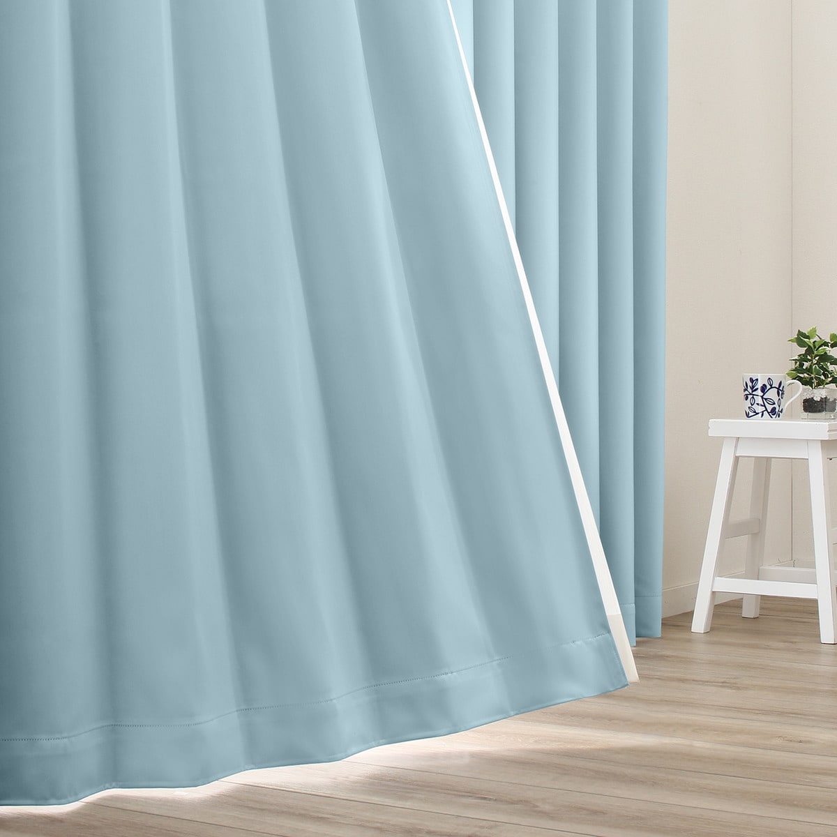 楽天市場】遮光1級・遮熱・防炎・156サイズ・44色カーテン ブルー（BL