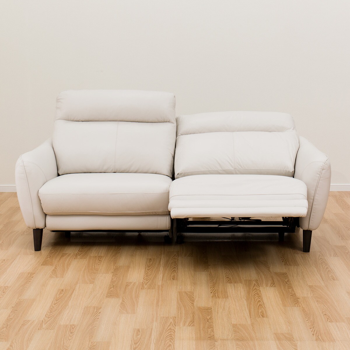 楽天市場】3人用電動リクライニングソファ (アネーロ 両電動 NV