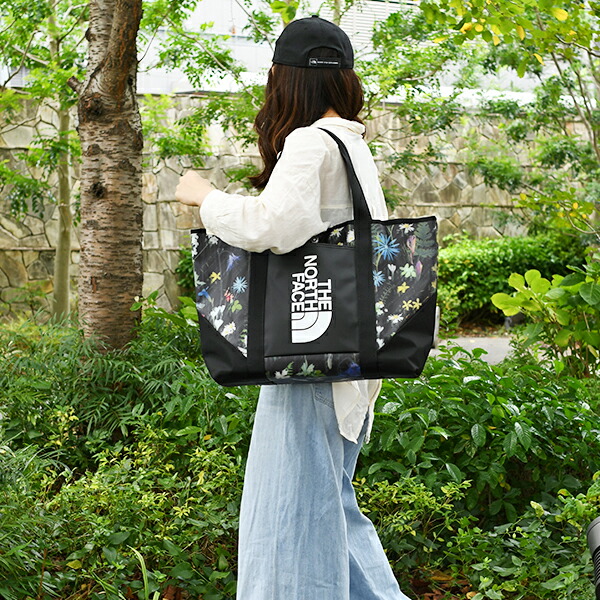 楽天市場】送料無料 水にも強い ノースフェイス 花柄 トートバッグ
