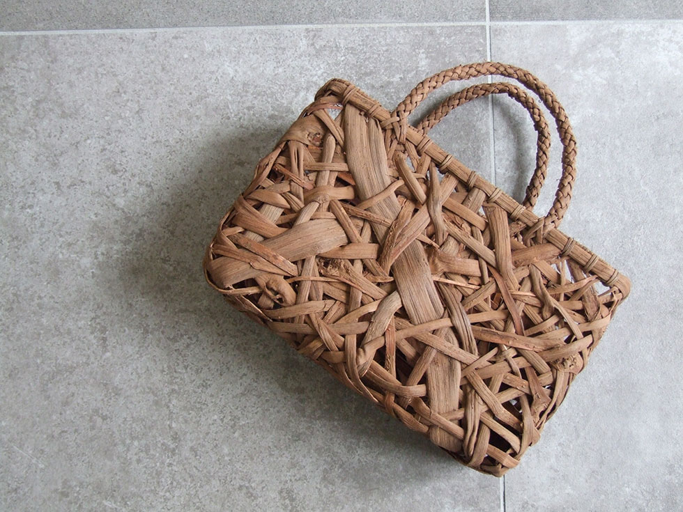 楽天市場】純国産 山葡萄かごバッグ 乱れ編み : おまめ