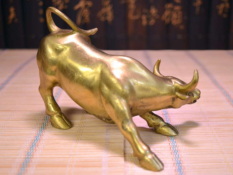楽天市場】牛の置物 銅製金牛（牛気冲天） 運気向上！ : 中国貿易CTC