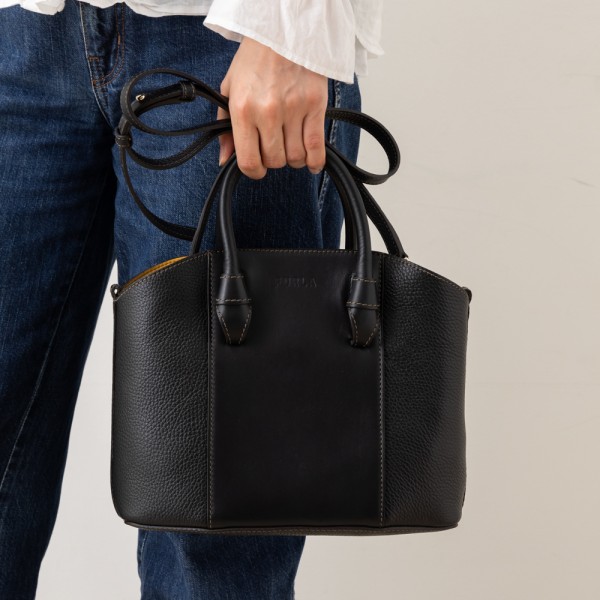 楽天市場】フルラ ハンドバッグ ショルダーバッグ ミアステラ Mサイズ