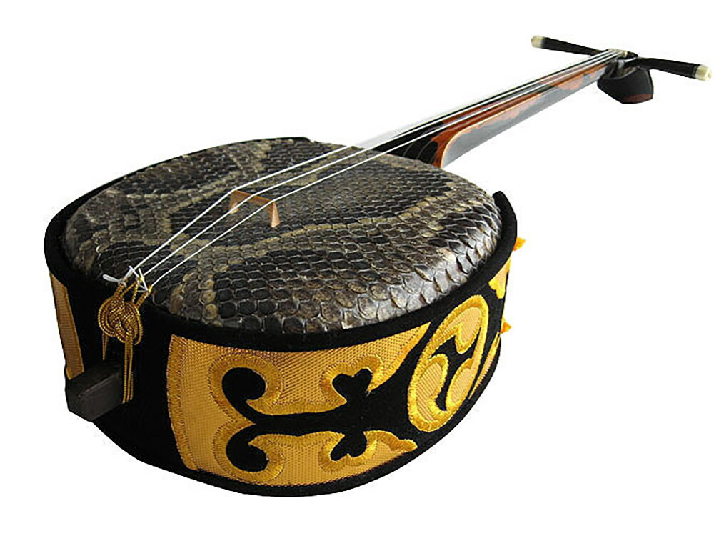 沖縄三線コウタ上質黒檀南風原型本皮一枚張りスンチ塗り期間限定出品