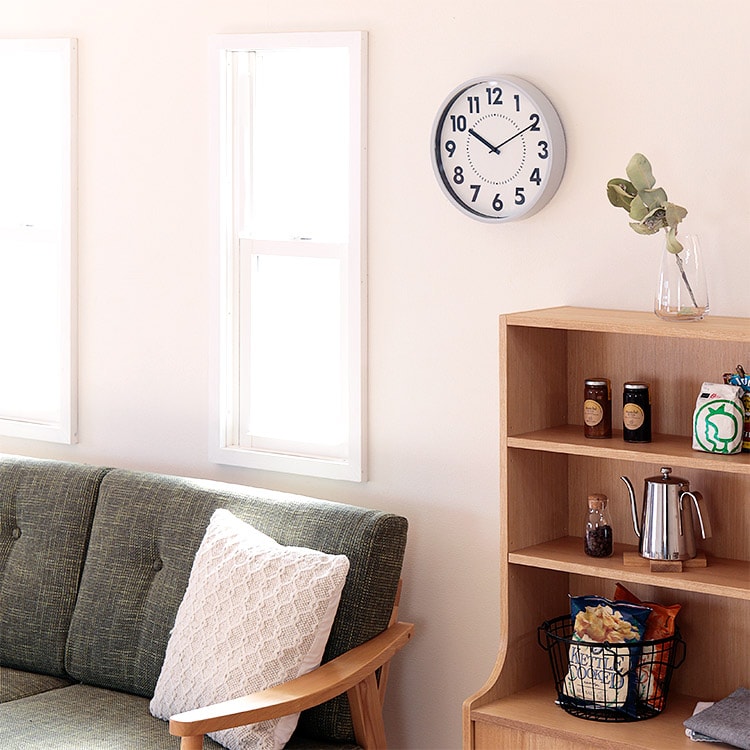 楽天市場】壁掛けフック特典有☆見やすい 掛け時計 電波時計 Boris