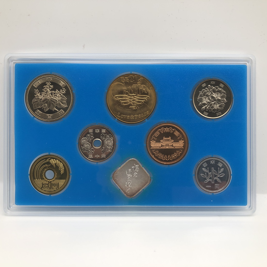 楽天市場】桜の通り抜け 平成13年 貨幣セット 紅手毬 新世紀記念メダル