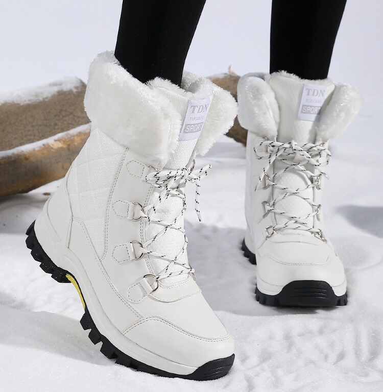 楽天市場】スノーブーツ 厚底 冬靴 レディース 北海道 滑らない 靴 雪