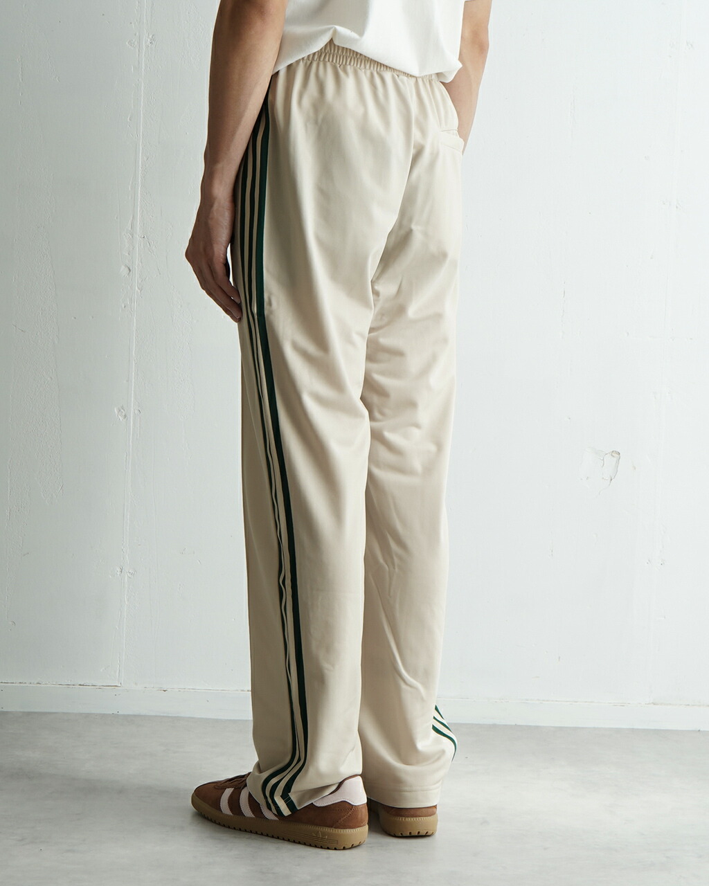 楽天市場】【SALE！20%OFF】アディダス オリジナルス adidas originals