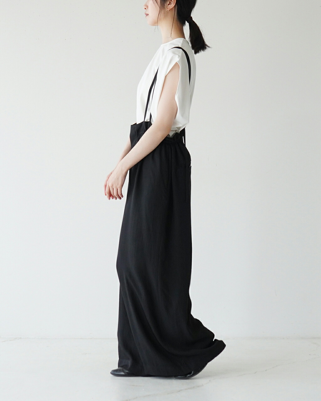 楽天市場】【SALE！30%OFF】サクラ SACRA アセテート ブライト ツイル