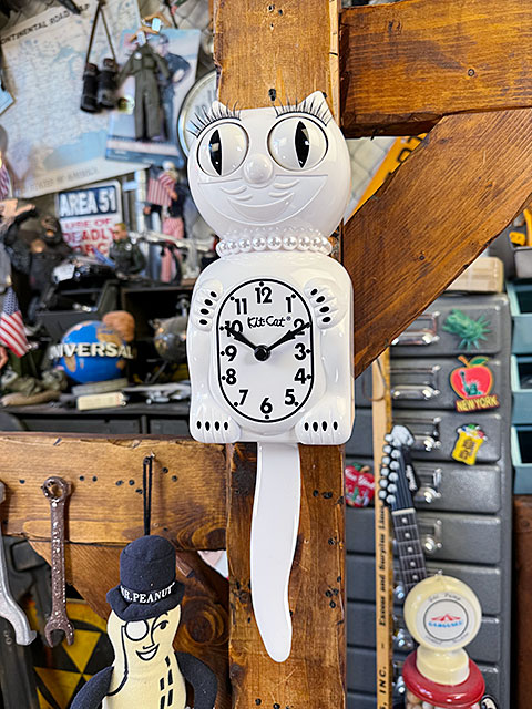 楽天市場】キット キャット クロック （ホワイトレディ） MADE IN