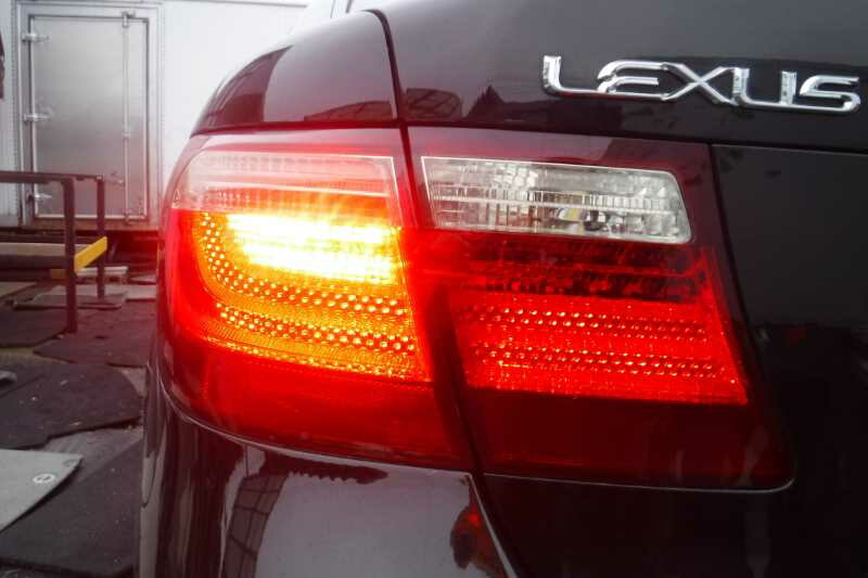 楽天市場】レクサス LS460 前期(USF40) 純正 コイト 破損無 取付OK