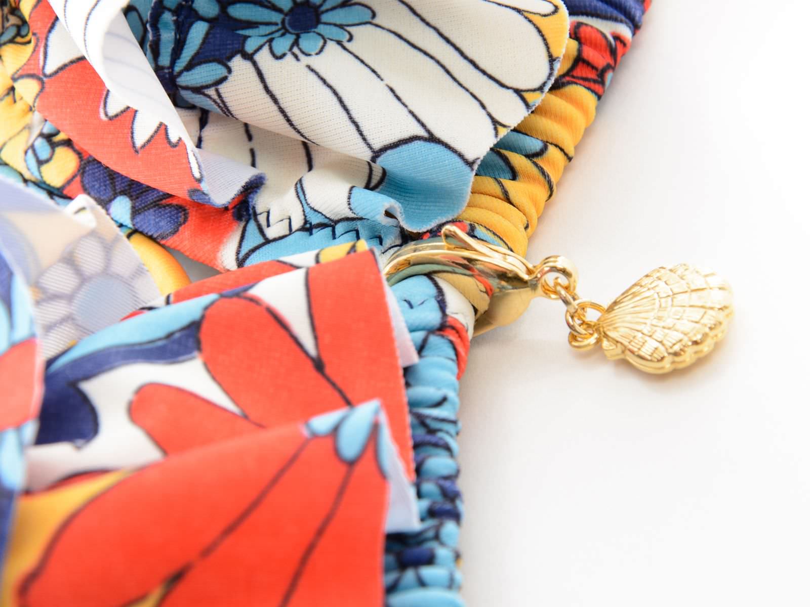 楽天市場】閉店セール！水着 レディース フラワー三角 ビキニ レイニィ