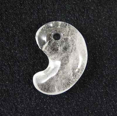 楽天市場】山梨県 黒平鉱山産水晶 31mm勾玉 10.68g ディレクトリー