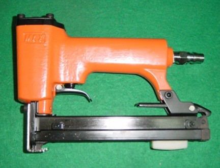 楽天市場】マックス TA-20A/422J吸音 4mm常圧タッカ ストレ−トプラグ