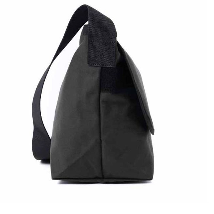 楽天市場】40周年特別企画ミニメッセンジャーバッグ付き！ Manhattan