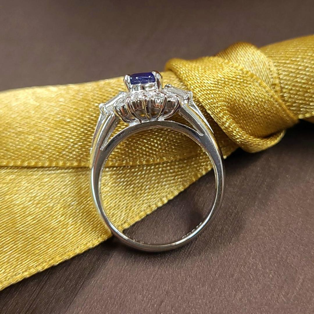 Pt900サファイア0.728ctとダイヤ0.36ctのデザインリング6.23g Pt900