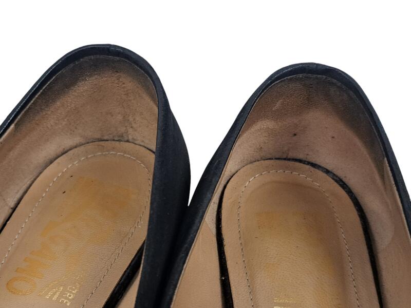 楽天市場】フェラガモ フラットシューズ ヴァラ リボン ロゴ 6 1/2 D