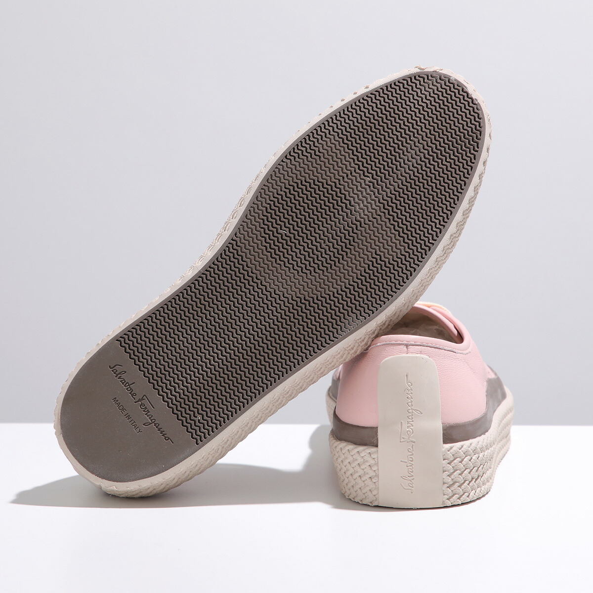 楽天市場】FERRAGAMO フェラガモ スニーカー 740690 STORM ストーム