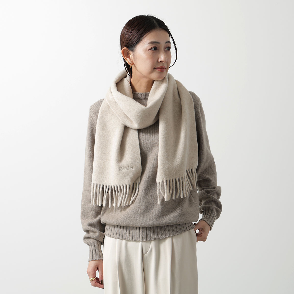 MaxMara ロゴ入りストール グレー ウール 楽天市場】MAX MARA LEISURE