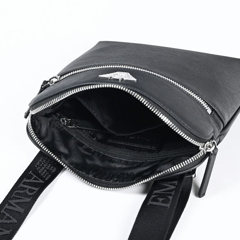 楽天市場】エンポリオ アルマーニ EMPORIO ARMANI ショルダーバッグ