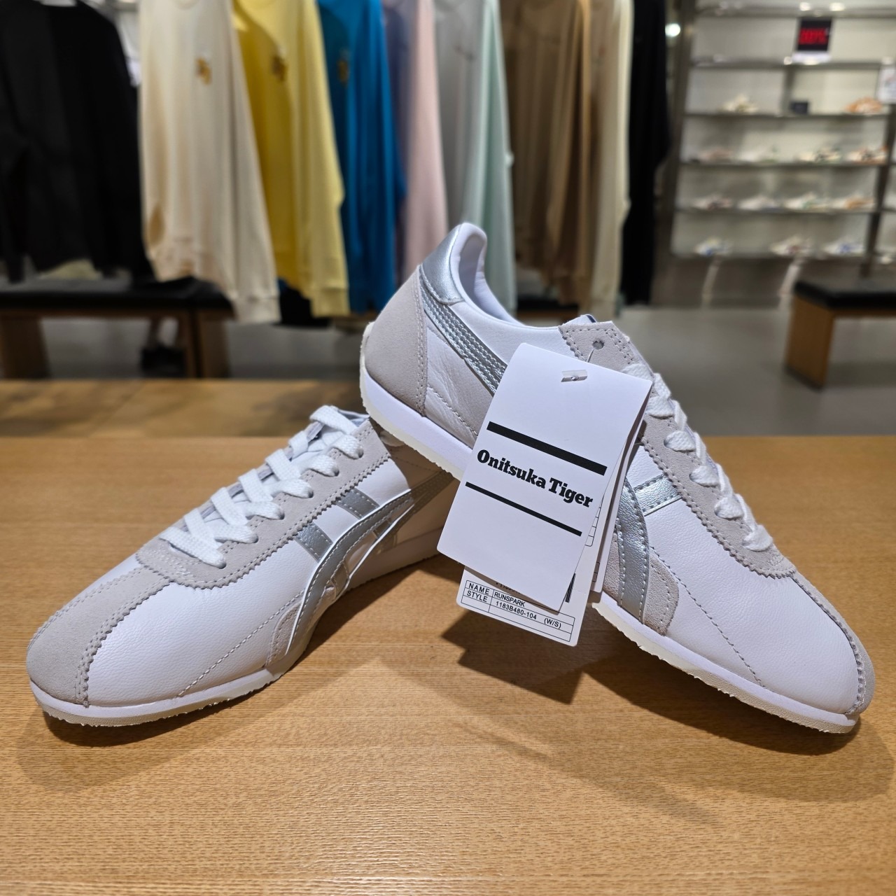 楽天市場】日本未入荷 Onitsuka Tiger オニツカタイガー ランスパーク