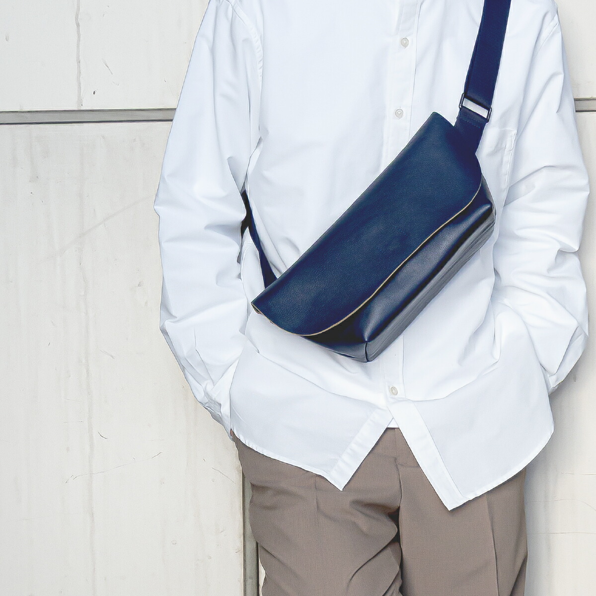 楽天市場】【クーポン利用20%OFF】 ショルダーバッグ メンズ 本革