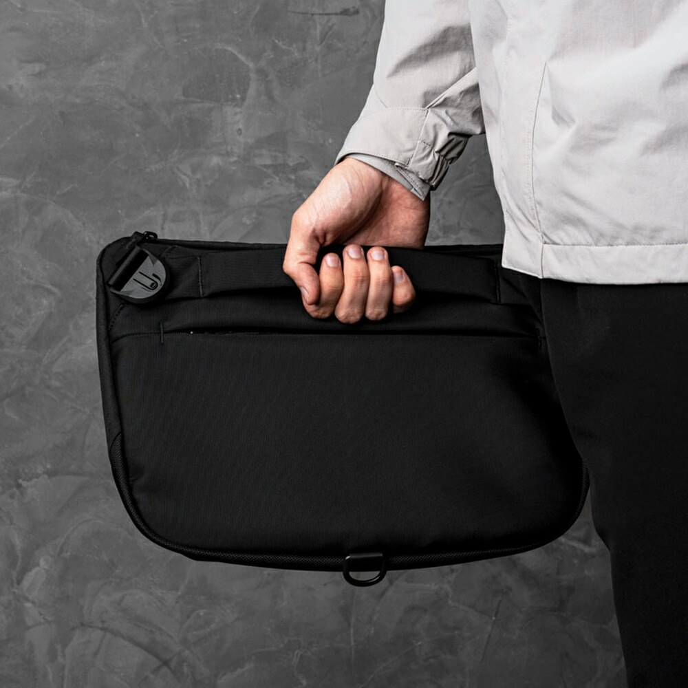 楽天市場】【公式】 [ALPAKA/アルパカ] BRAVO SLING MAX V2 AXOGRID